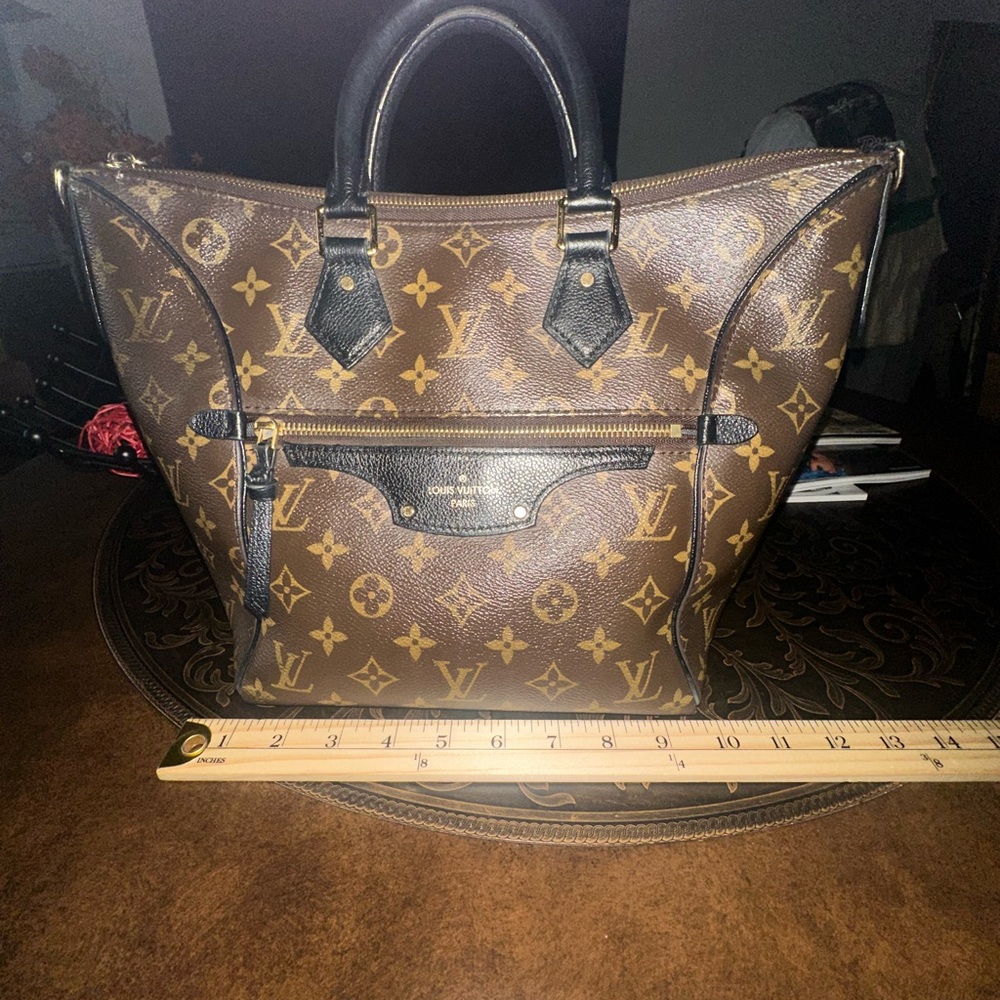 Louis Vuitton Monogram Canvas Travel Bag